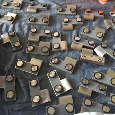 Magnetic Buckles